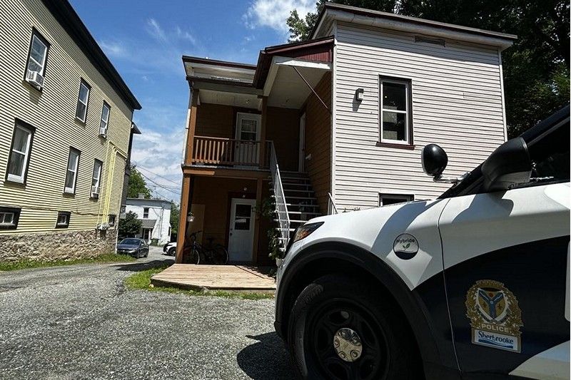 Agression armée à Sherbrooke : un homme poignardé par son voisin